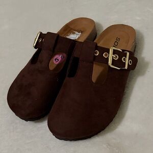 Soda Women's Dark Brown Buckle Mules Sz 5.5